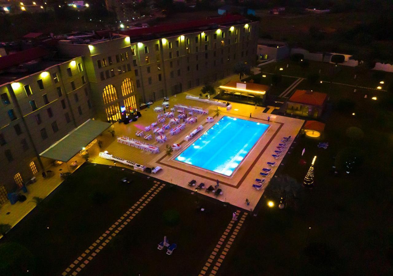 Bisila Palace Malabo Eksteriør bilde